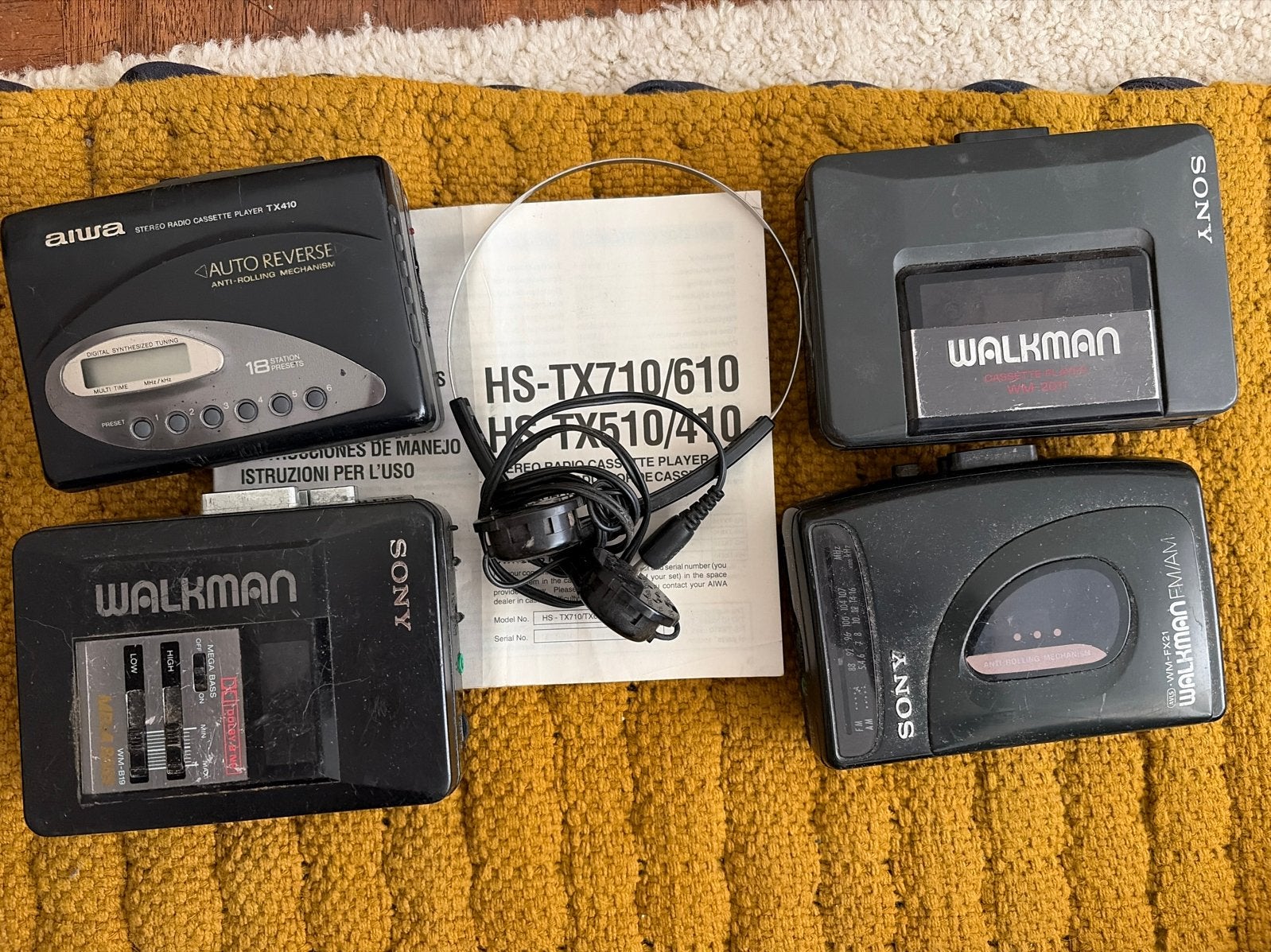 Vintage Walkmans: Sony en Aiwa Cassettespelers, Audio, Tv en Foto, Walkmans, Discmans en Minidiscspelers, Ophalen of Verzenden