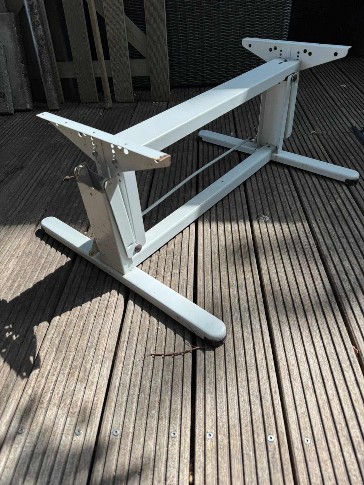 Onderstel voor tafel in caravan, Caravans en Kamperen, Caravan accessoires, Ophalen, Gebruikt