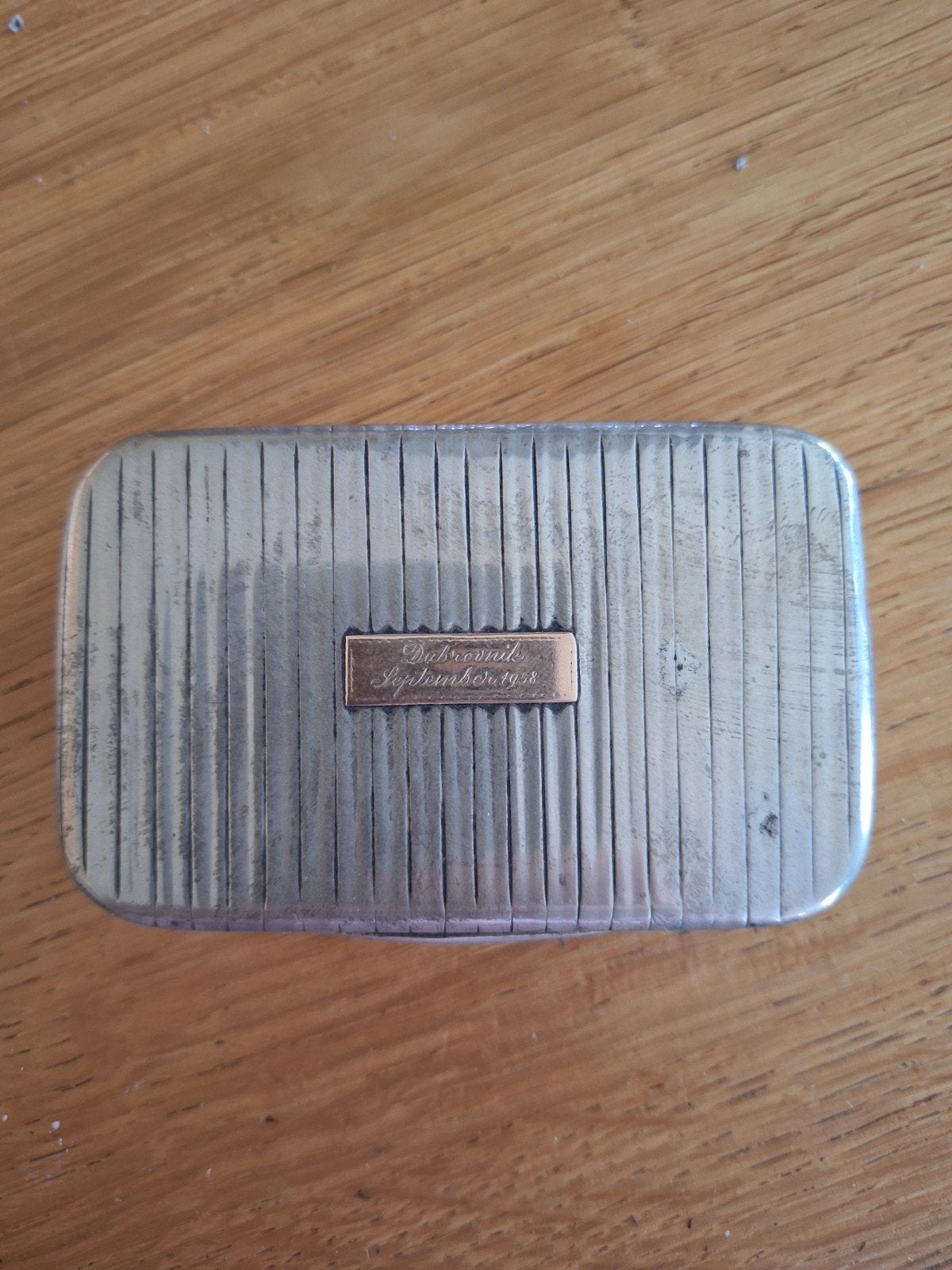 Antieke Zilveren Sigarettendoos met Inscriptie 1952, Antiek en Kunst, Antiek | Goud en Zilver, Verzenden