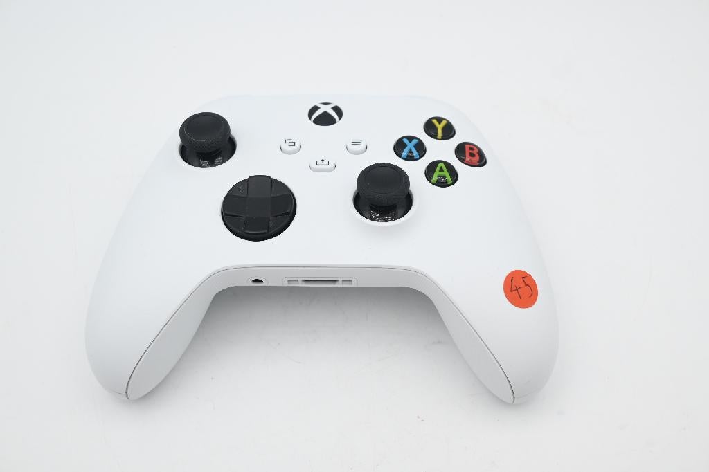Xbox Series S en X Controller /Nagekeken en schoongemaakt