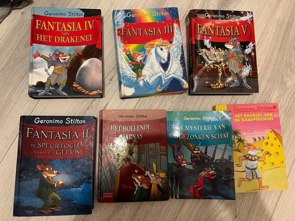 Geronimo Stilton boeken - pakket - 7 stuks - Fantasia, Verzenden, Zo goed als nieuw, Fictie algemeen