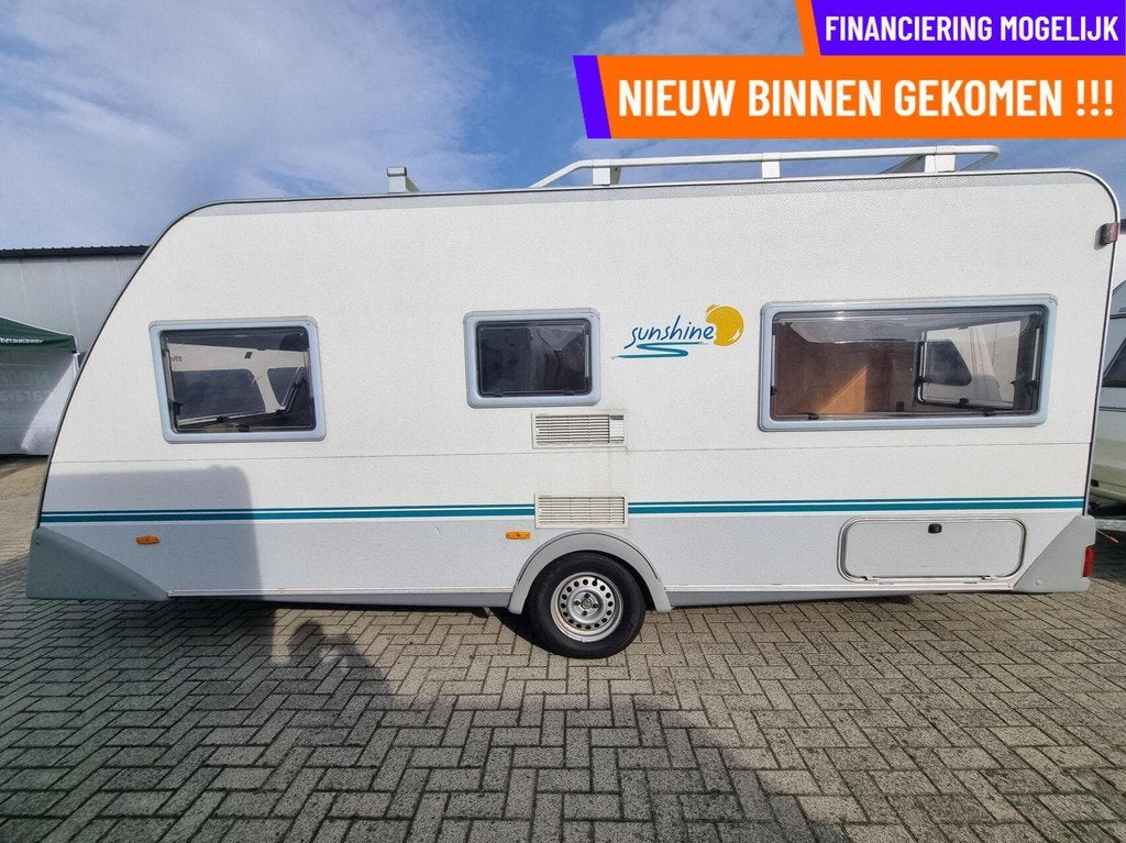 EIFELLAND SUNSHINE 495 TF VOORTENT + DOUCHE + FRANSBED, Caravans en Kamperen, Rondzit, Serviceluik, Bedrijf, Eifelland