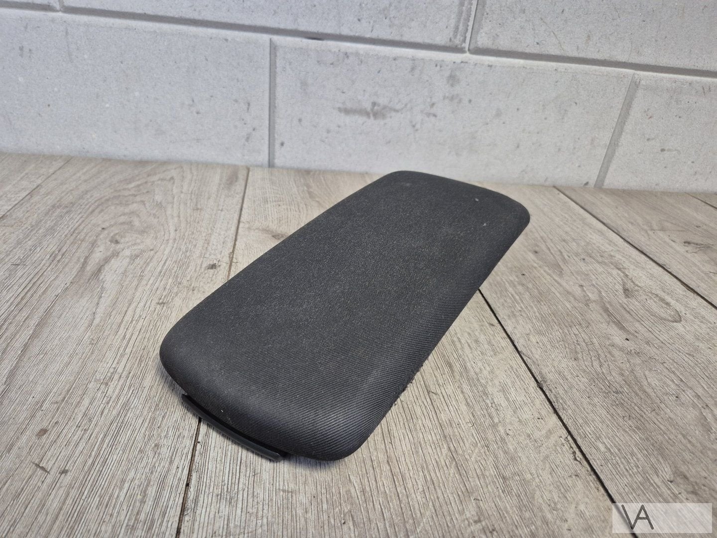Armsteun grijs stof van Audi A1 2011 tot 2018 ORIGINEEL €30, Gebruikt, -, -, -