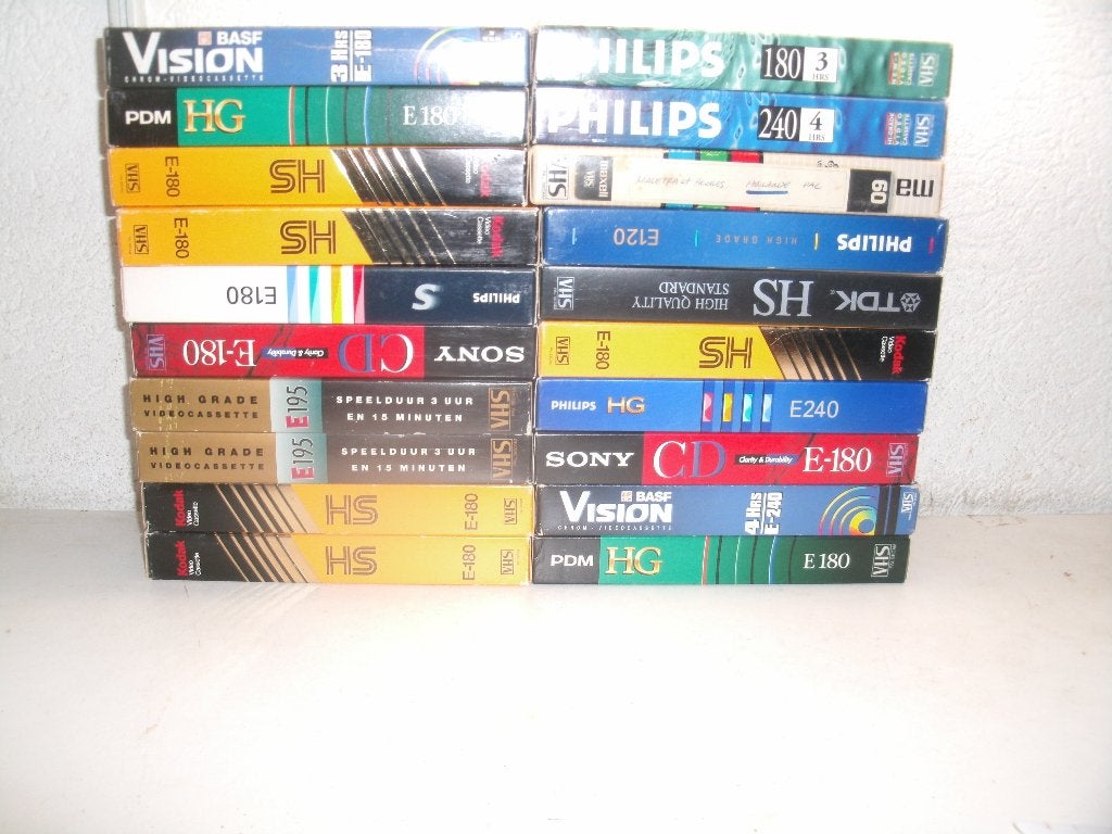 vhs 229 20 banden met beveiliging  wat er op staat  ??, Alle leeftijden, Ophalen of Verzenden, Gebruikt