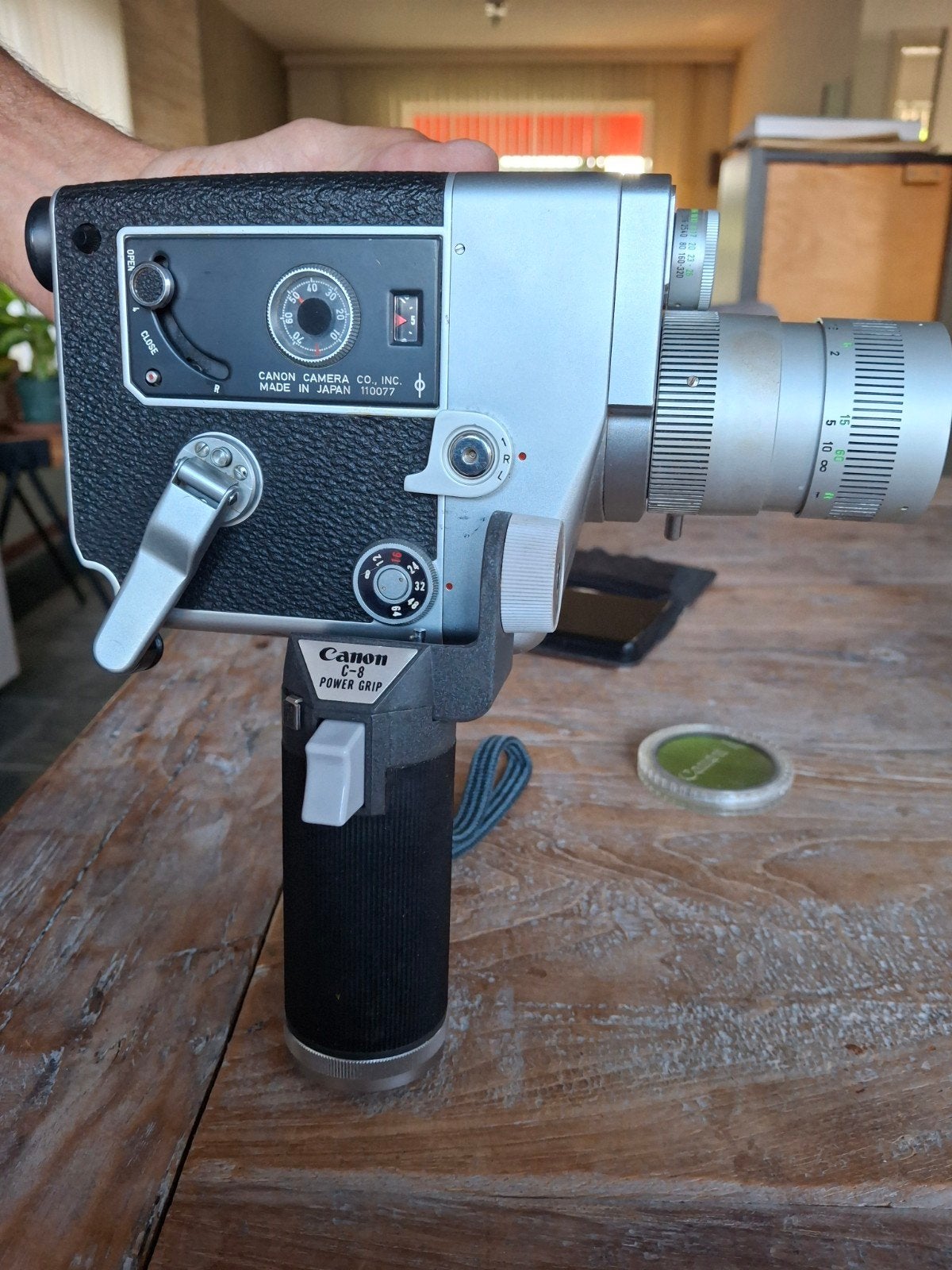 Te koop filmcamera ( analoog) canon cine zoom 512, Ophalen, Compact, Canon