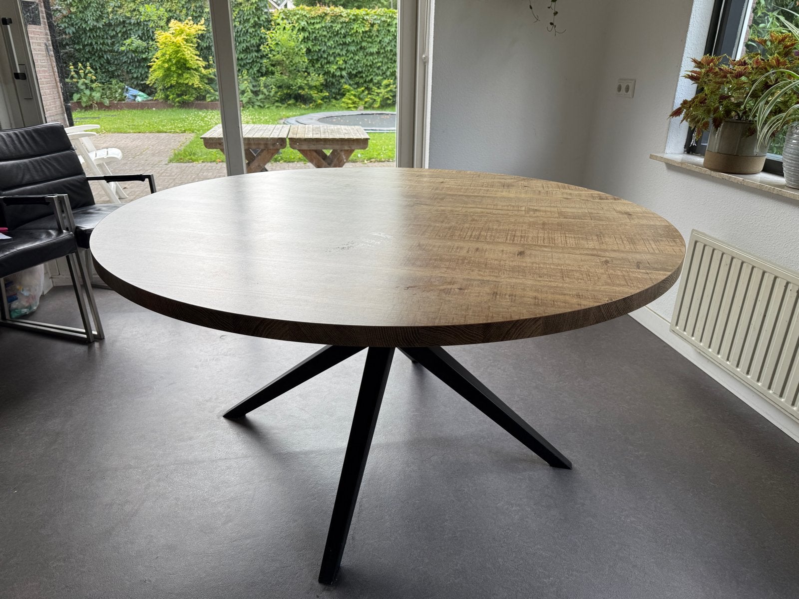 Ronde eettafel 150 cm - 4 jaar oud, goede staat, Ophalen, Gebruikt, Rond, 150 tot 200 cm