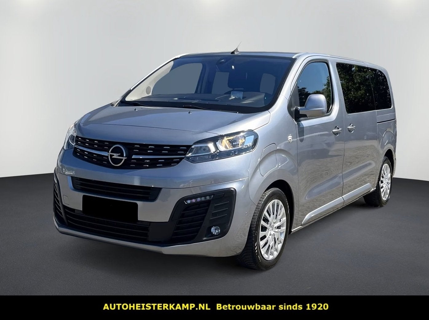 Opel Zafira Life Electric L2 50 kWh 26.800 EX BTW 8 Zitter 2, Stof, Gebruikt, 230 km, Origineel Nederlands