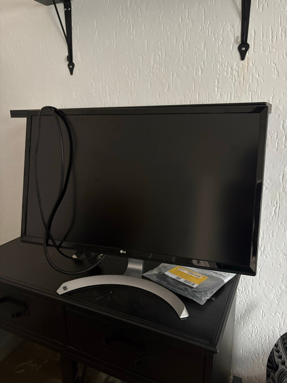 LG 27UD59-B 27 inch 4K UHD Monitor