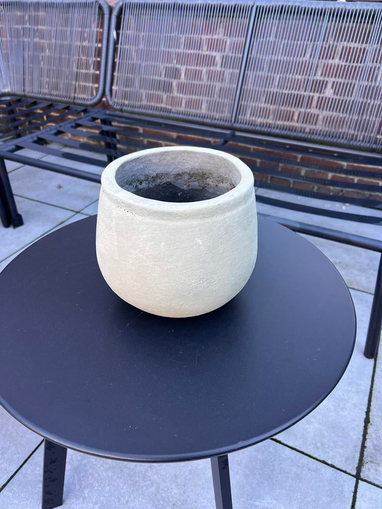 Bloempot olijfkleur, Tuin en Terras, Bloempotten, Ophalen, Rond, Binnen, Zo goed als nieuw