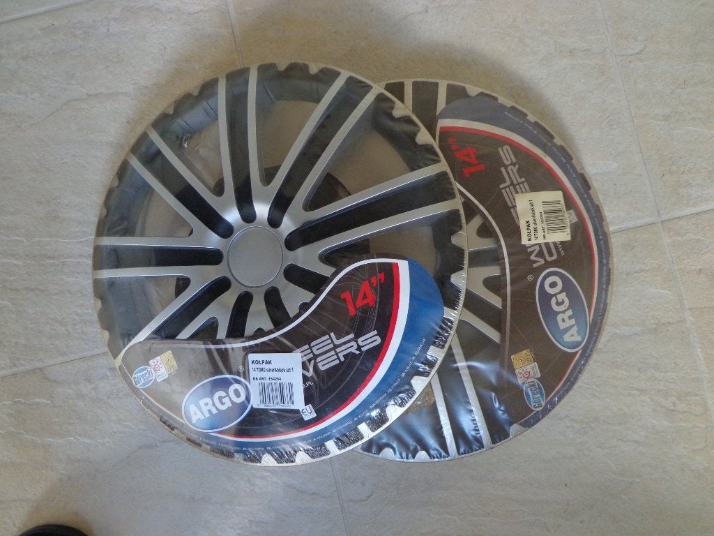 2 Wieldoppen 14 inch, Ophalen