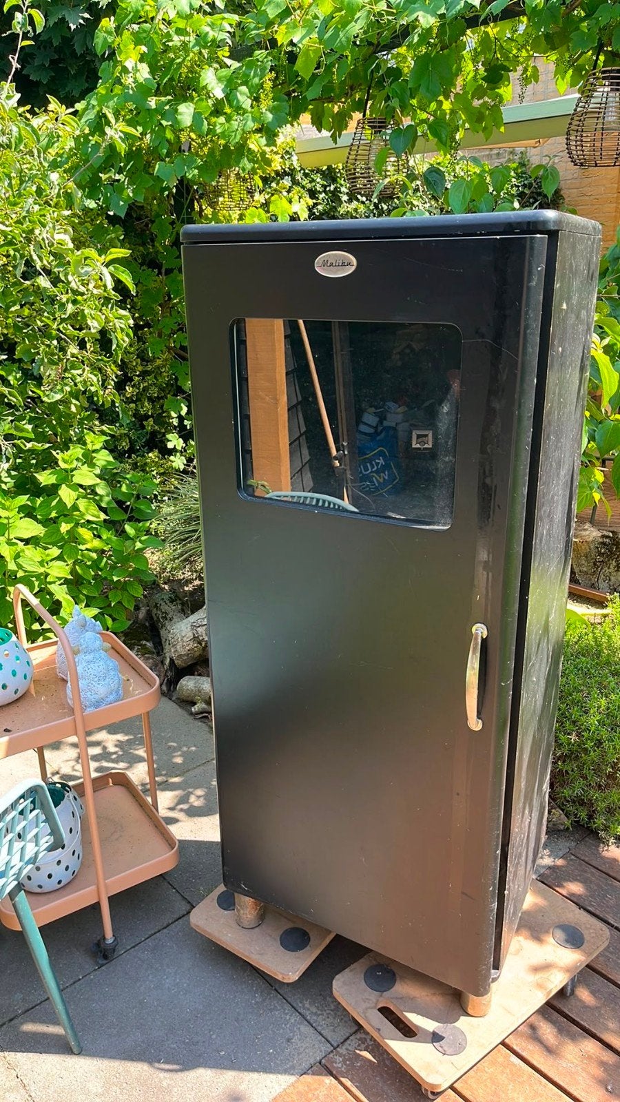 Malibu kast, Ophalen, Gebruikt