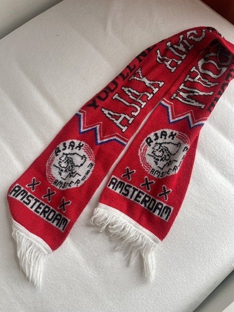Ajax sjaal/pet/doek, Ophalen of Verzenden, Zo goed als nieuw, Ajax, Vaantje of Sjaal