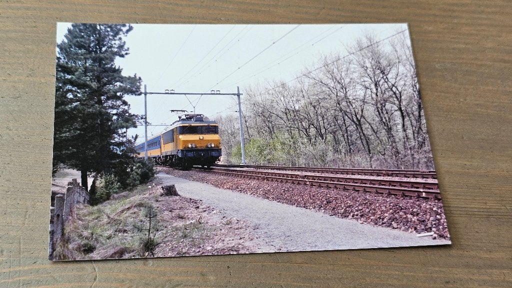 Foto TREIN NS Nederlandse Spoorwegen IC Loc 1600 serie, Verzamelen, Verzenden, Gebruikt, Trein, Overige typen