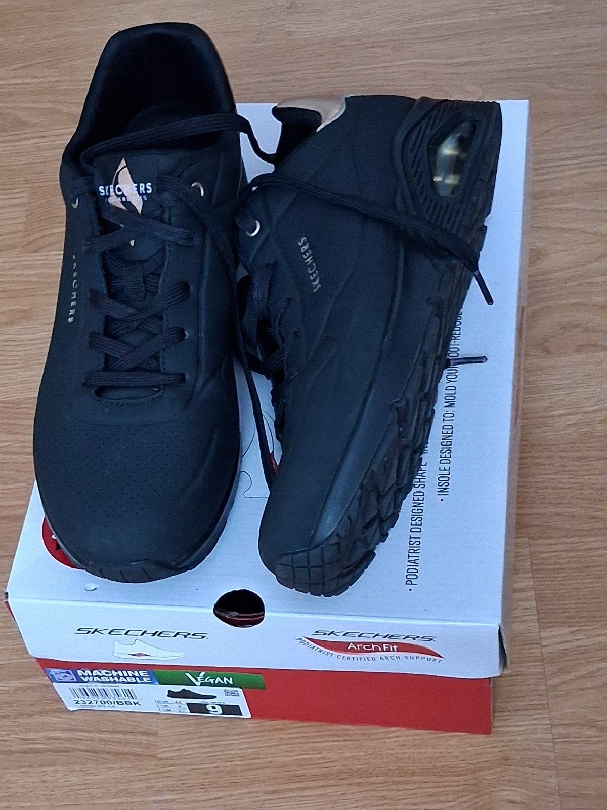 Skechers sneakers dames of heren maat 42 zwart zgst, Ophalen, Zo goed als nieuw, Zwart, Sneakers of Gympen