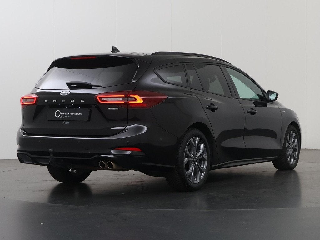 Ford Focus Wagon 1.0 EcoBoost Hybrid ST Line X | Afneembare, 1349 kg, Gebruikt, Zwart, Handgeschakeld