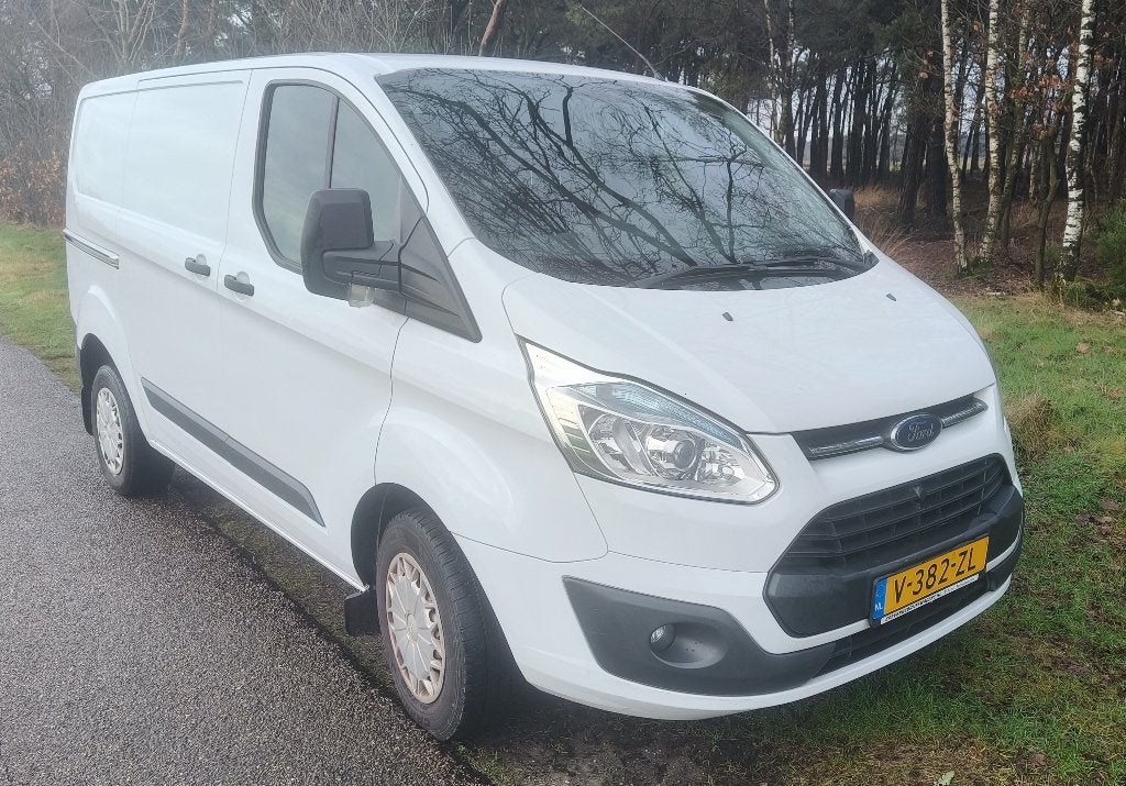 Ford Transit Custom GB 2.2 Tdci 125PK 270 L1h1 2014 MARGE, Auto's, Voorwielaandrijving, Euro 5, Zwart, 4 cilinders