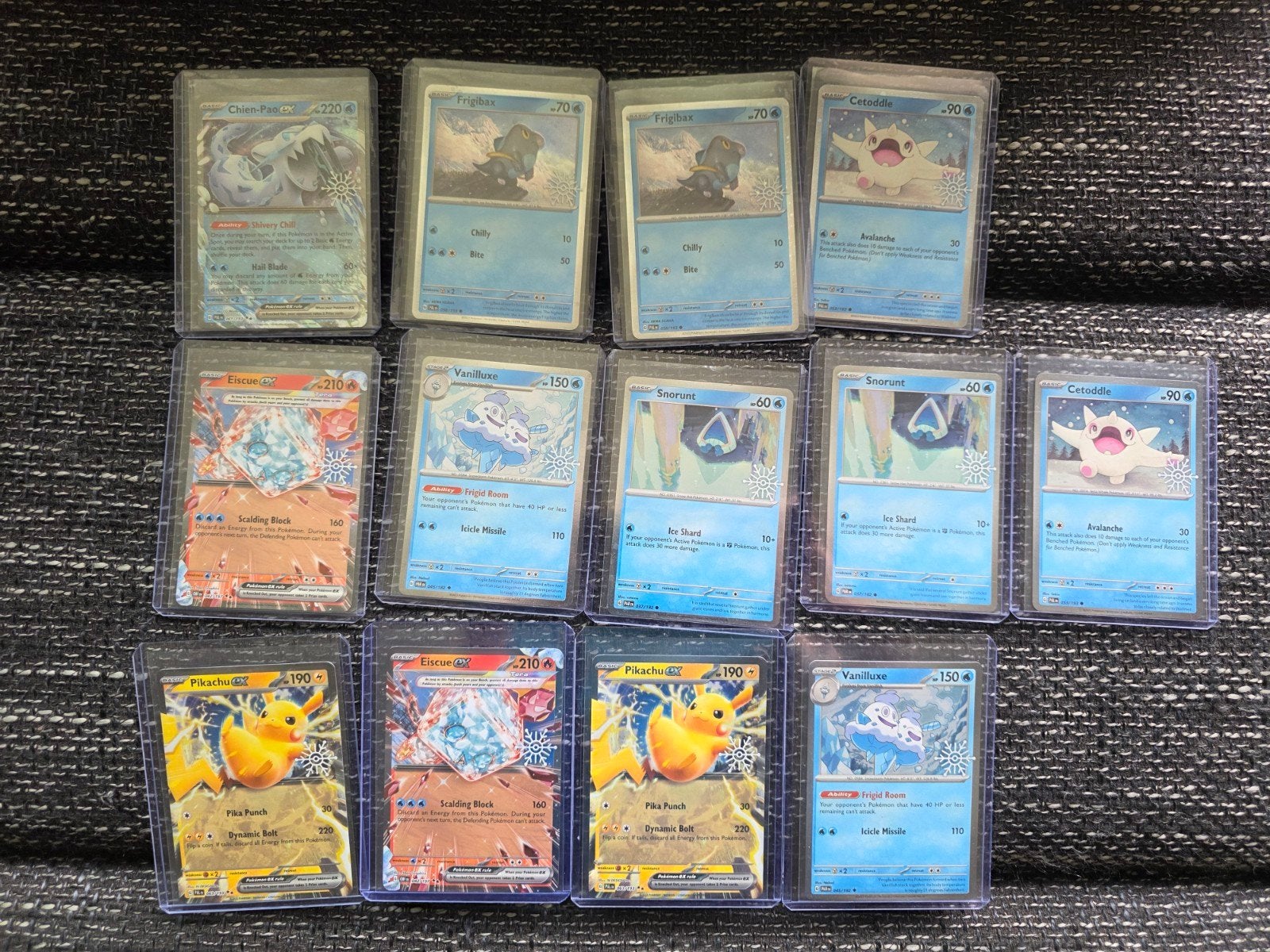 13 Pokémon kaarten met sneeuwvlok stamp van diverse sets, Ophalen of Verzenden, Zo goed als nieuw, Meerdere kaarten, Foil