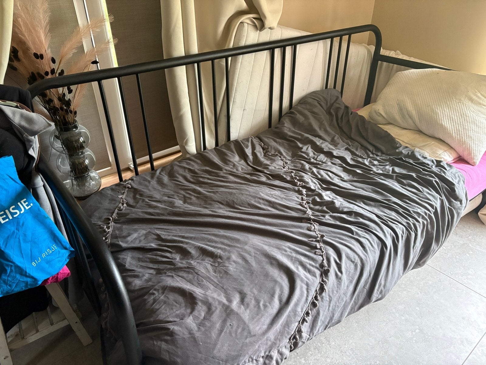 Ikea FYRESDAL uitschuifbare bedbank 80x200 cm, Ophalen, Eenpersoons, Zwart, 80 cm