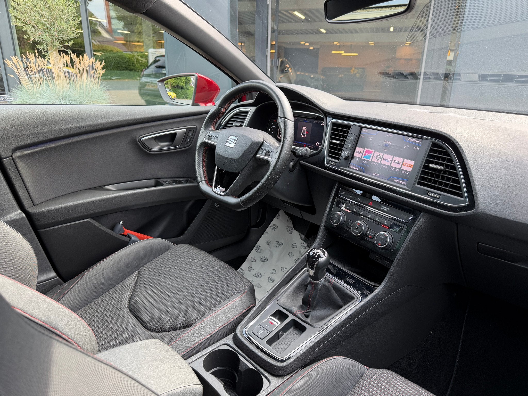 SEAT Leon Leon 1.5 TSI 130pk FR Ultimate Edition (bj 2020), Auto's, 12 maanden, Euro 6, Leon, 610 kg