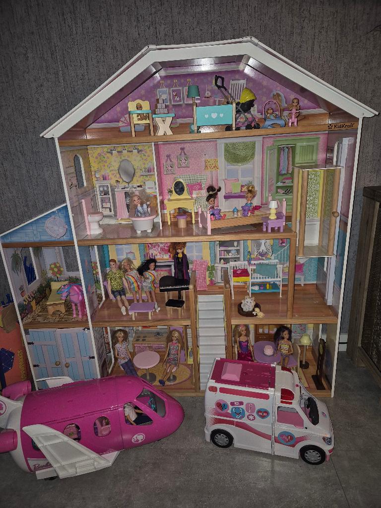 Barbie/poppenhuis kidkraft, Ophalen, Gebruikt, Poppenhuis