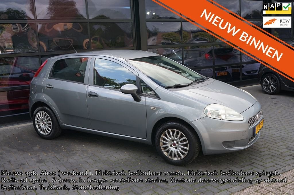 Fiat Grande Punto 1.4 Active, Airco, Elek pakket, trekhaak, Voorwielaandrijving, Dealer onderhouden, Stof, 400 kg