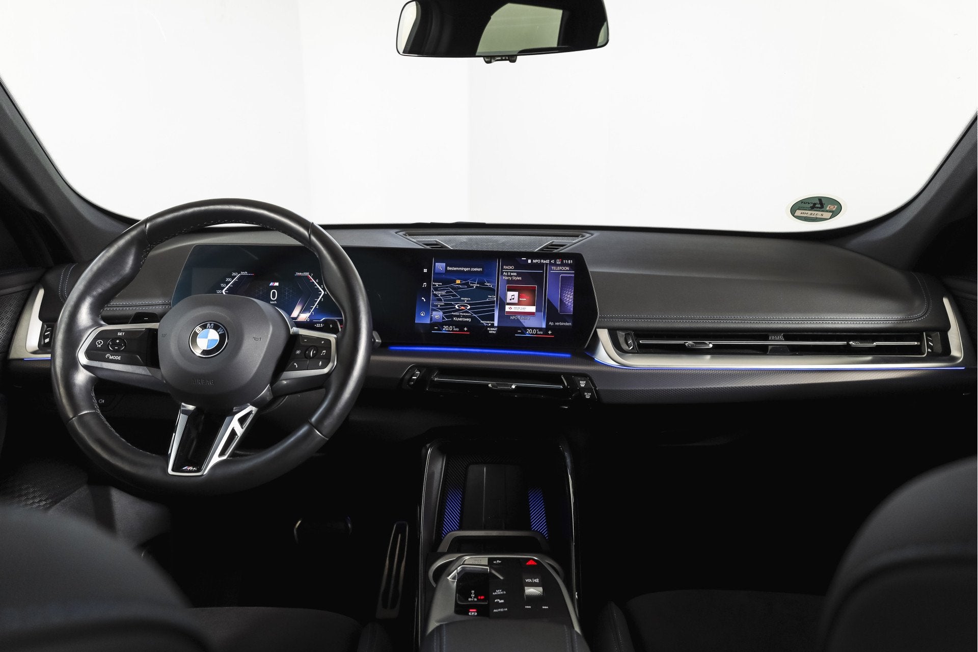 BMW X1 sDrive18i 136 PK | M-Sport | Afn. Trekhaak | Dig. Coc, Auto's, 136 pk, Gebruikt, Euro 6, Zwart