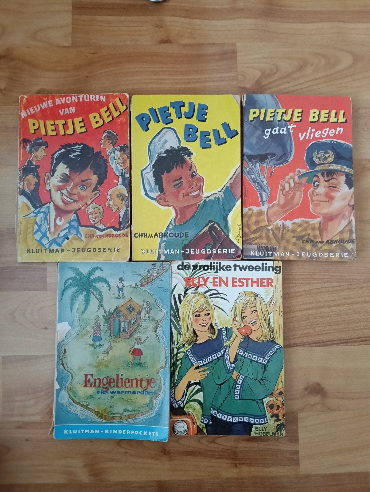 Vintage Jeugdboeken: Pietje Bell, Engelientje, Elly & Esther, Ophalen of Verzenden, Gelezen