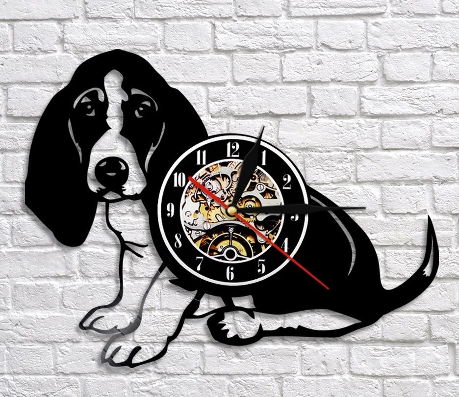 Wandklok Basset Hound Hond in Vinyl - nieuw in de doos, Wandklok, Analoog, Nieuw, Ophalen of Verzenden