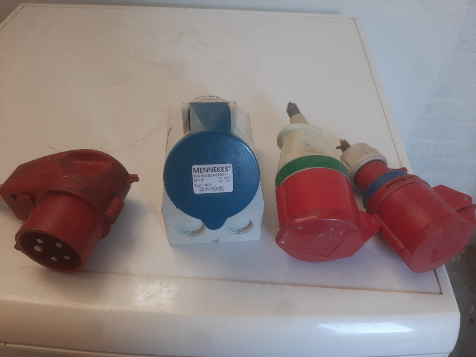 Mennekes CEE stekkers en stopcontact 32A 200-250V, Ophalen of Verzenden