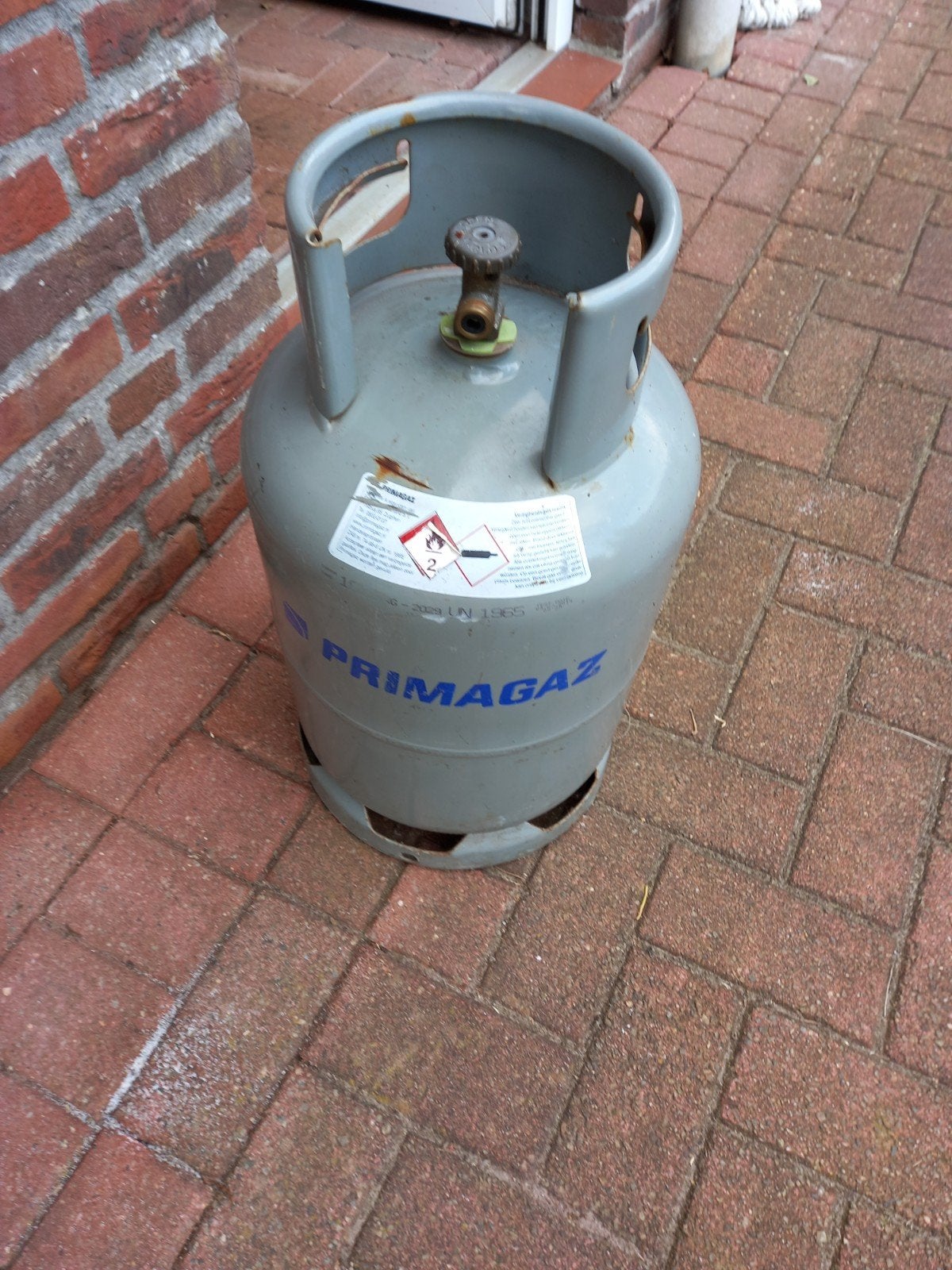 gasfles primagaz 12kg 2029, Caravans en Kamperen, Ophalen, Gebruikt