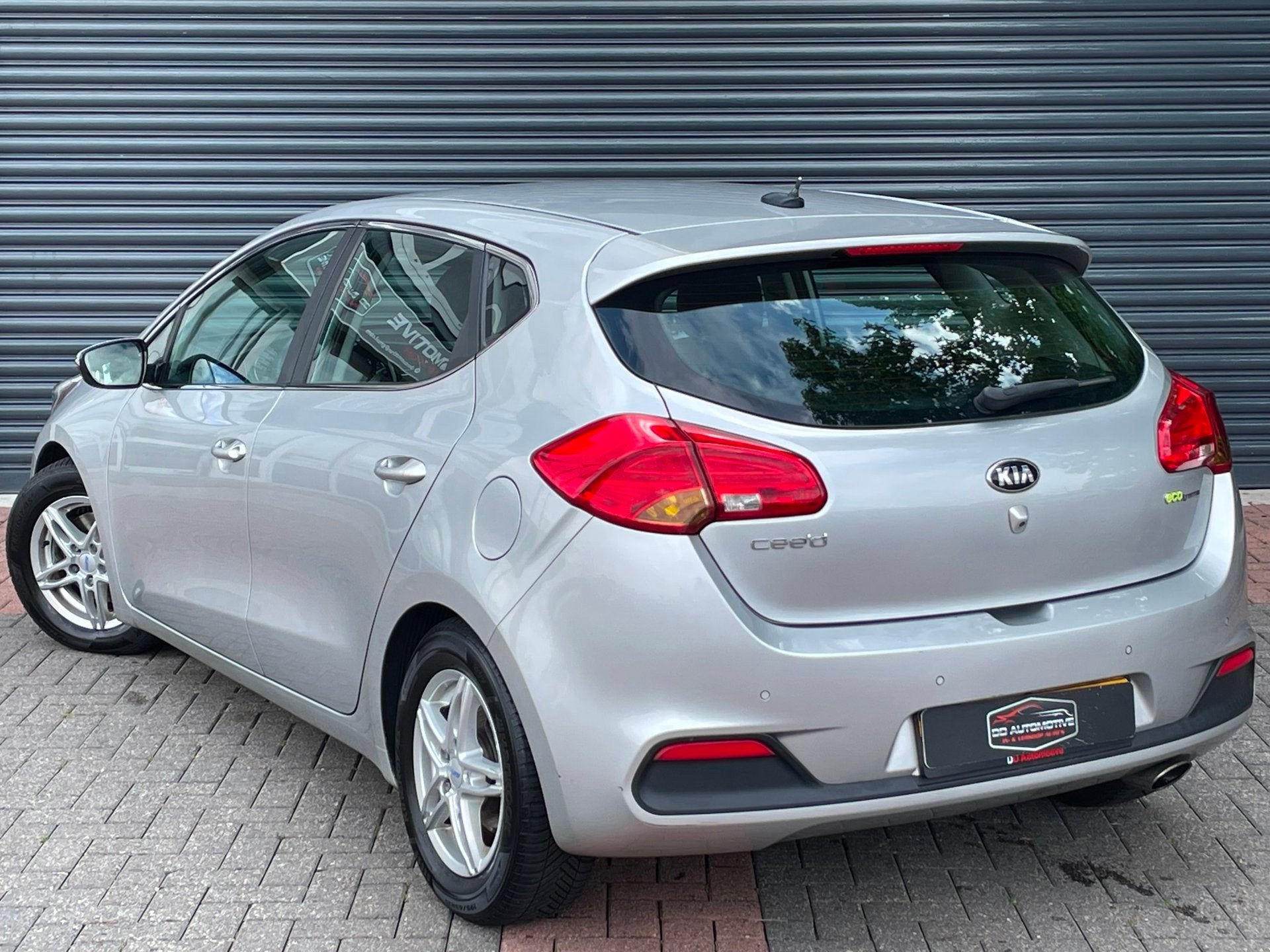 Kia Cee'd 1.6 GDI Business Pack Led | Climate Control | Crui, Voorwielaandrijving, Euro 5, Gebruikt, 1591 cc