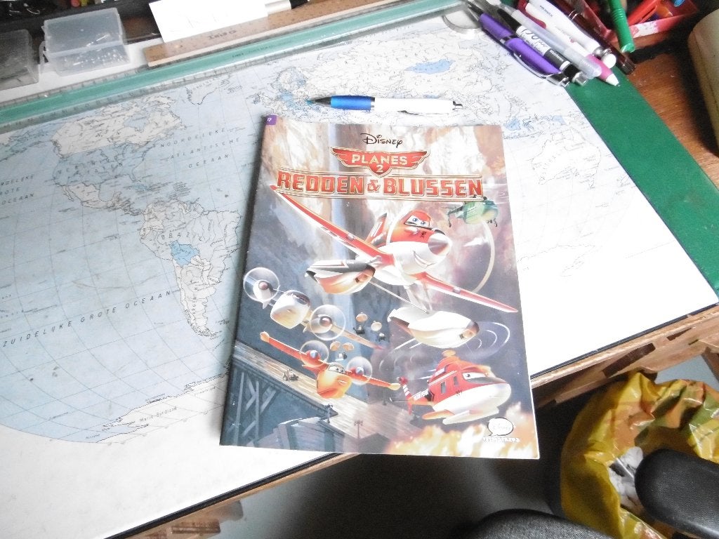 Redden en Blussen, Boeken, Eén stripboek, Verzenden, Zo goed als nieuw