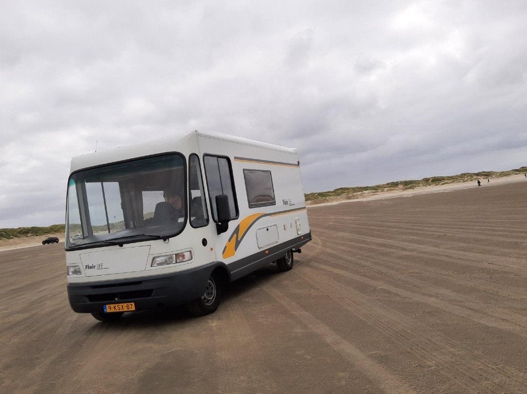 Camper Niesmann + Bischoff Flair Life 6.3 S, Integraal, Niesmann+Bischoff, Ringverwarming, Fiat