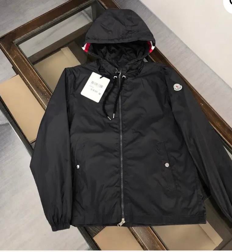 Moncler zomerjas Grimpeurs maat L, Ophalen of Verzenden, Nieuw, Maat 52/54 (L), Zwart