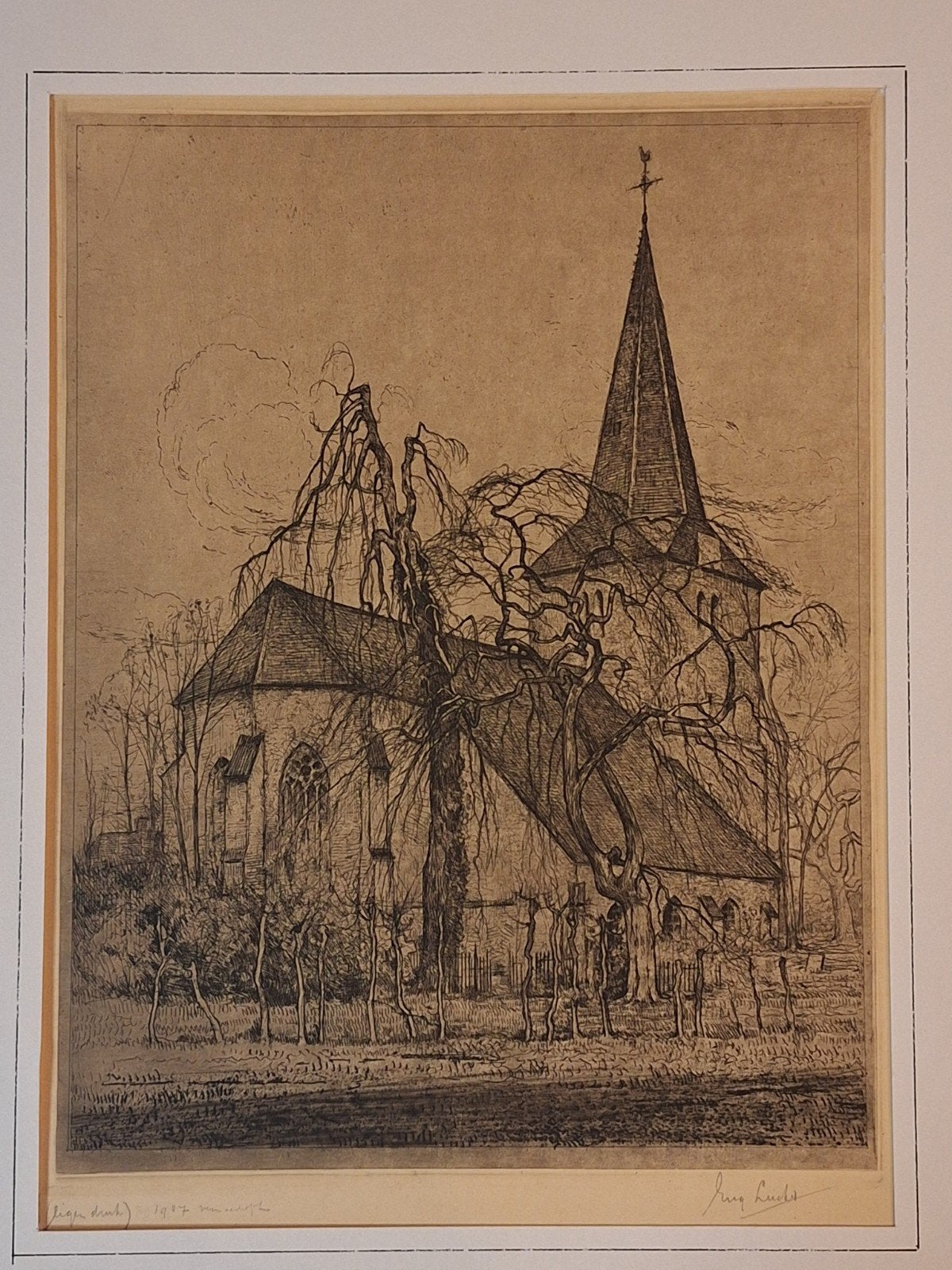 Ets van Eugene Lucker: Kerk met bomen, Antiek en Kunst, Kunst | Etsen en Gravures, Ets, Ophalen of Verzenden, Landschap, Origineel