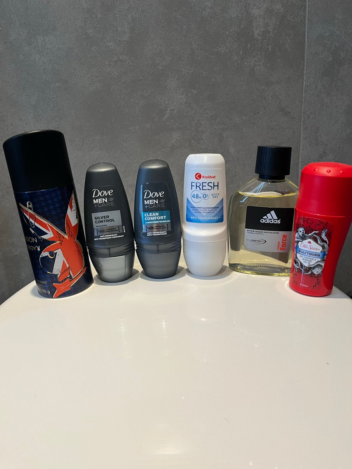 Verzorgingspakket voor mannen (deodorants, aftershave), Ophalen of Verzenden, Nieuw, Deodorant of Bodyspray