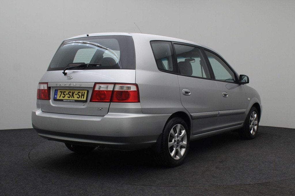 Kia Carens 1.6-16V LX 2006 | Airco | Elektrische Ramen | 2 S, Auto's, Kia, Stof, 4 cilinders, Elektrische ramen, Origineel Nederlands