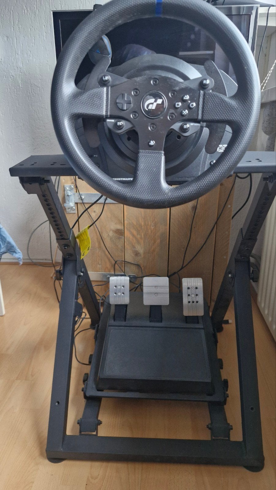 Thrustmaster T300 RS GT Edition met Wheel Stand Pro, Ophalen, Racestuur, Force feedback, Zo goed als nieuw