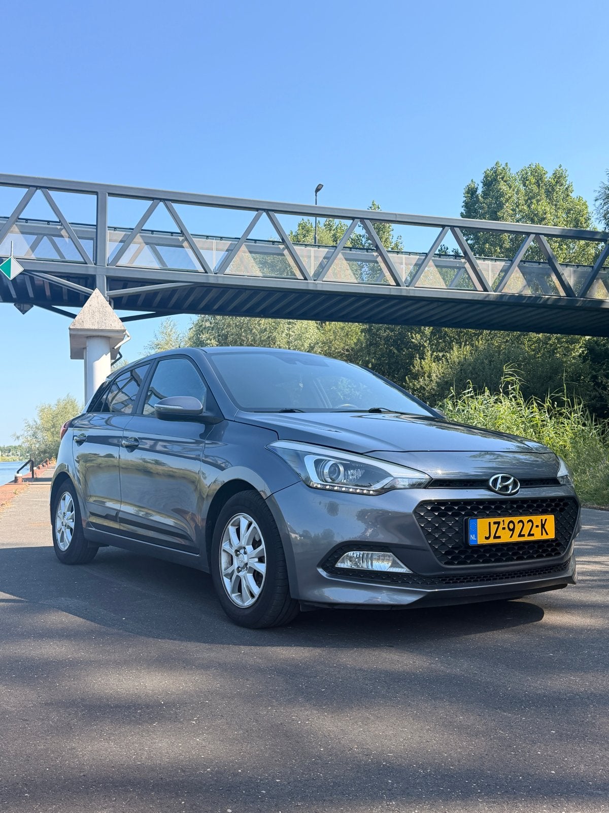 Hyundai i20 1.0 T-gdi 5-DRS 2016 Grijs, Ophalen, Voor, Nieuw, Hyundai