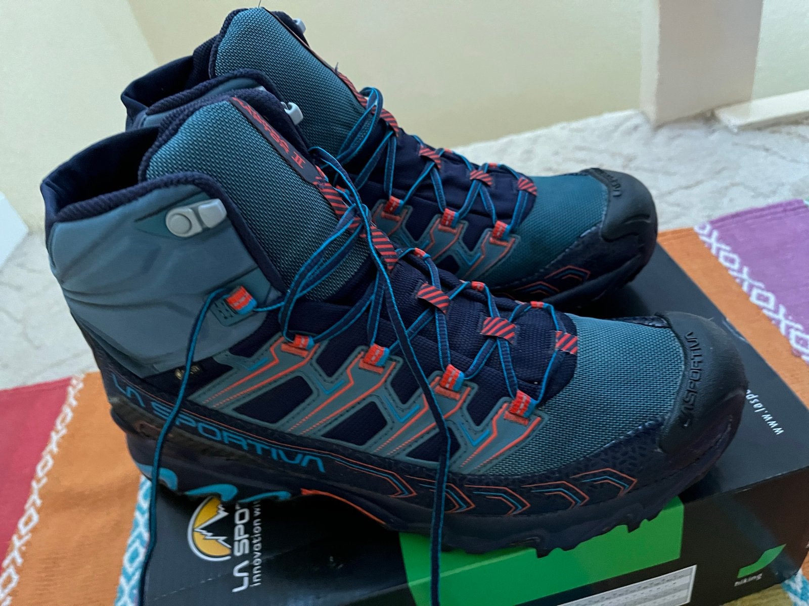 La Sportiva Ultra Raptor II Mid GTX wandelschoenen, Ophalen of Verzenden, Nieuw, Schoenen
