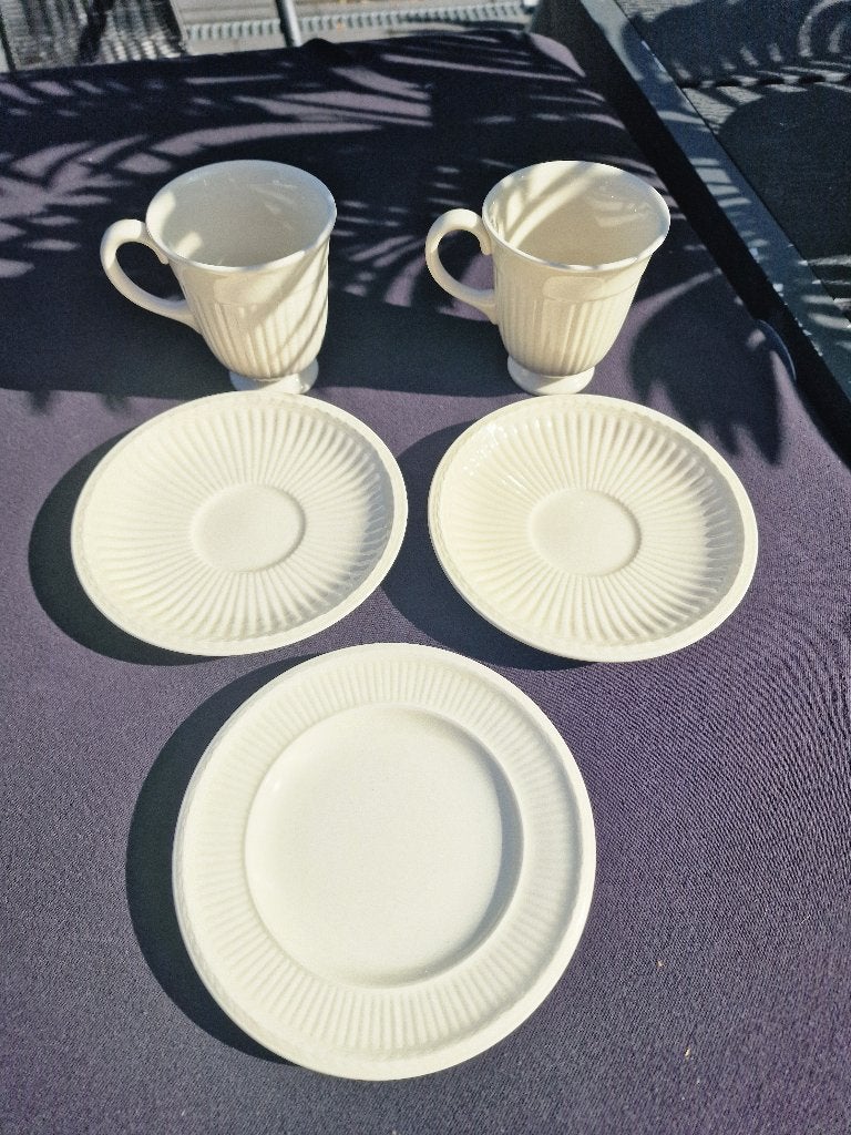 Thee service, Huis en Inrichting, Keuken | Servies, Ophalen of Verzenden, Zo goed als nieuw, Porselein, Kop(pen) en/of Schotel(s)