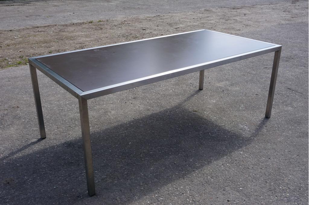 RVS tafel met trespa blad kantinetafel eettafel keukentafel, Huis en Inrichting, Tafels | Eettafels, Gebruikt, 100 tot 150 cm
