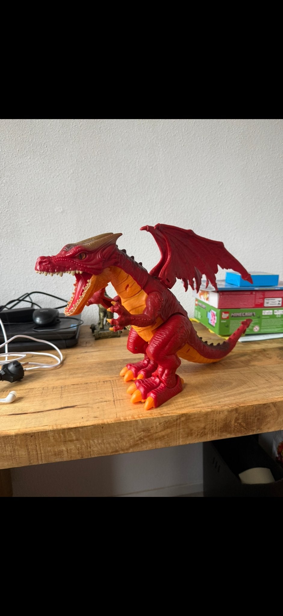 Interactieve Draak met Licht, Geluid en Beweging, Ophalen, Zo goed als nieuw, Jongen of Meisje