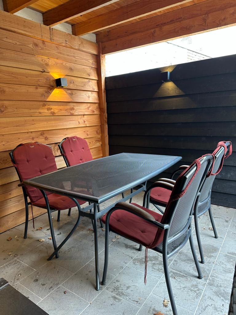 Tuinset strekmetaal tafel 4x stoelen, Ophalen, Gebruikt, Eettafel, Tuinset