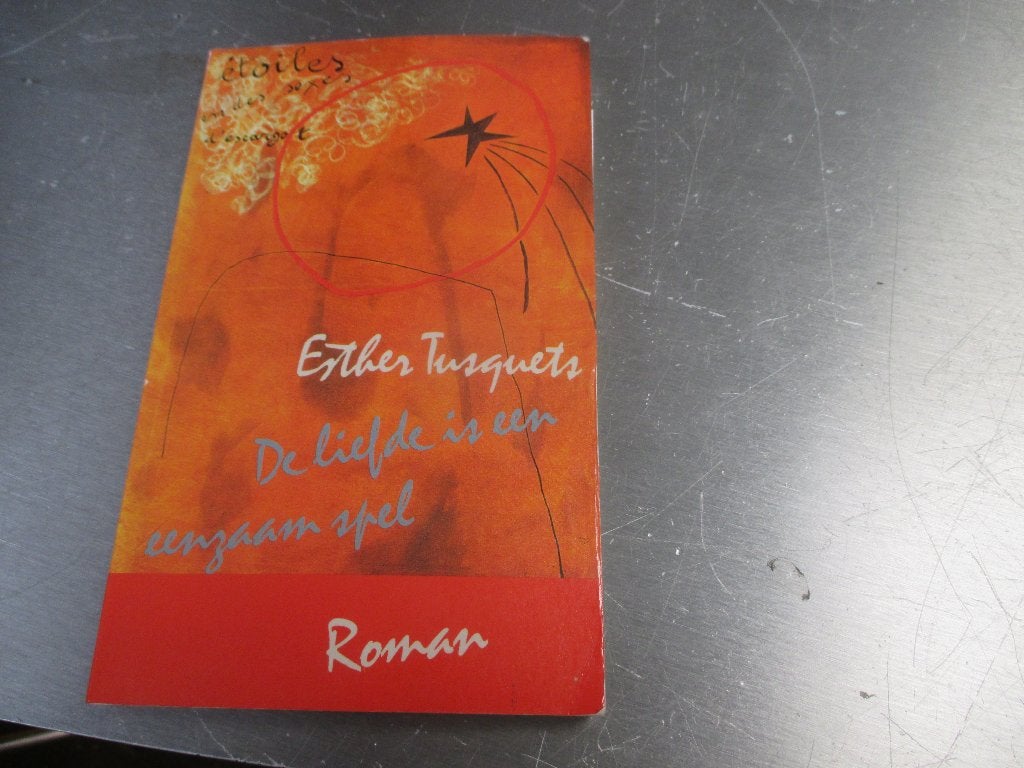 De liefde is een eenzaam spel (Esther Tusquets), Boeken, Ophalen of Verzenden, Gelezen