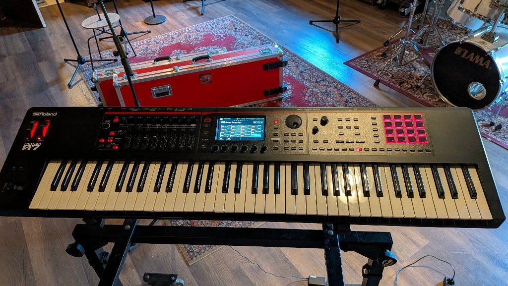Roland Fantom 07, Ophalen, Gebruikt, Roland, Met midi-aansluiting