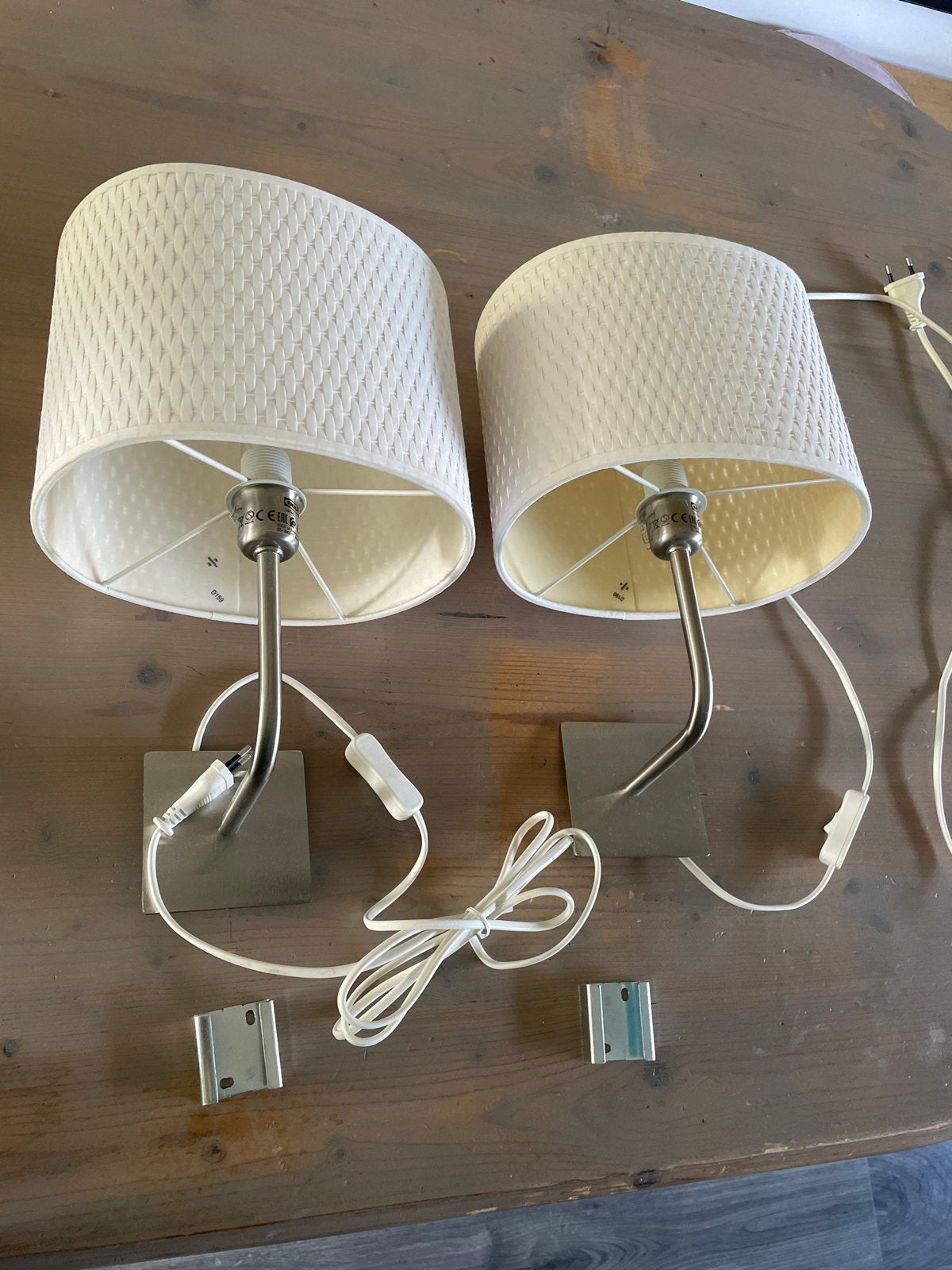 Set van 2 IKEA wandlampen met witte kappen, Ophalen, Gebruikt, IKEA, E14 (klein)