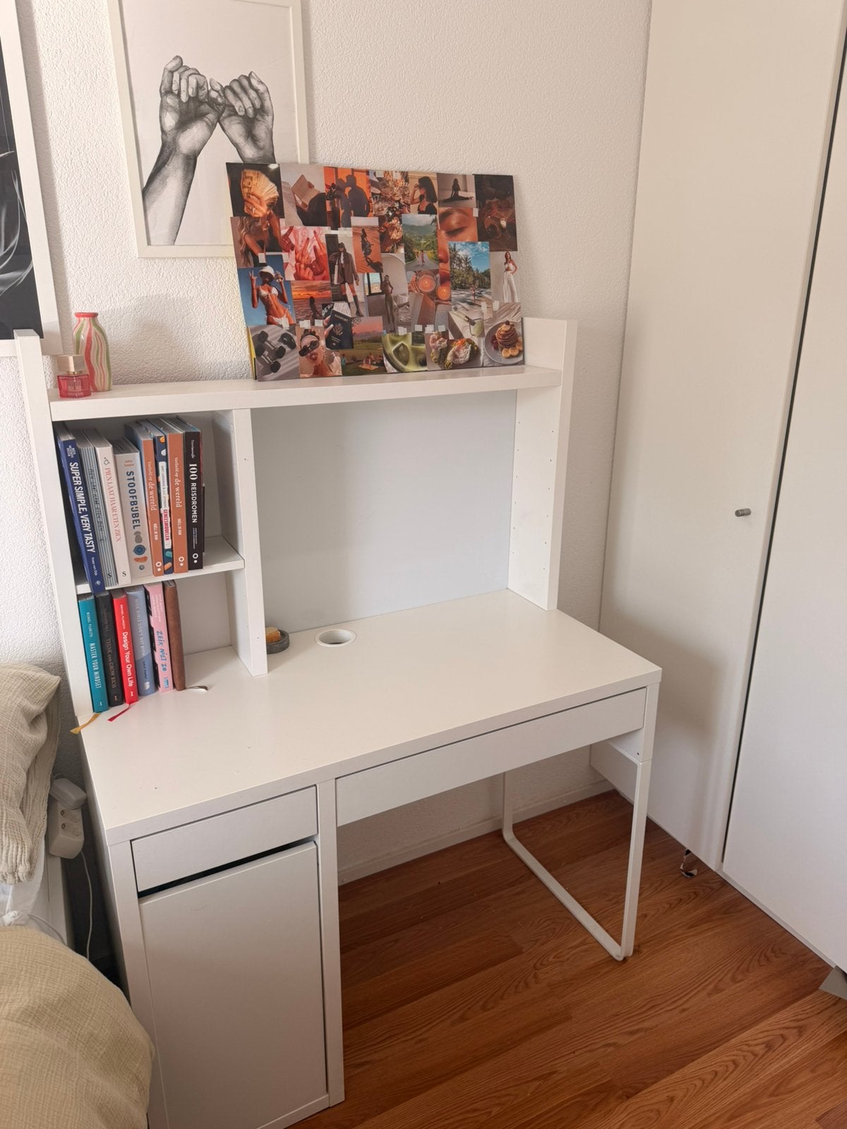 Bureau ikea MICKE, Huis en Inrichting, Ophalen, Gebruikt