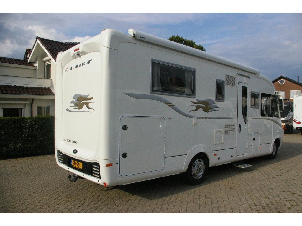 Laika Kreos 7012 Queensbed, Hefbed, Airco, Alde, automaat., Luifel, Fiat, Afzuigkap, Bedrijf