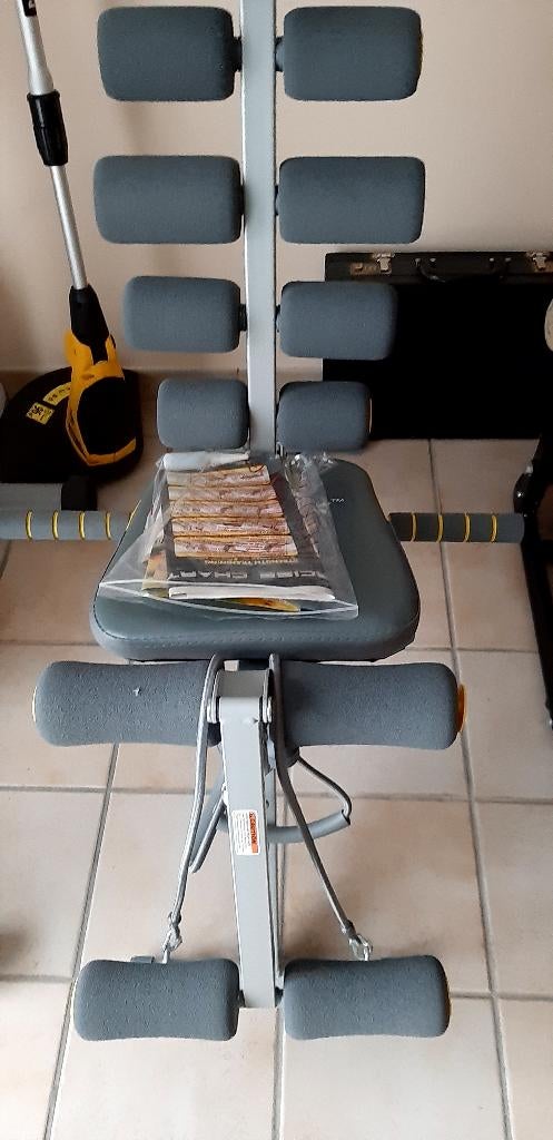 Fitnesapparaat, Overige materialen, Gebruikt, Krachtstation, Buik